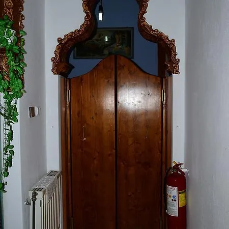 Апартаменты Amversa's *