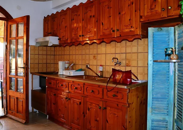 Amversa's Appartement Skála Marión